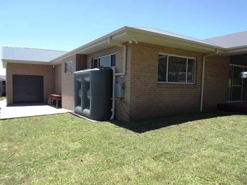 24 Isabella  Parade, Forster NSW 2428