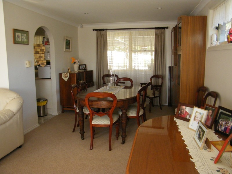 16 Divide Street, Forster NSW 2428