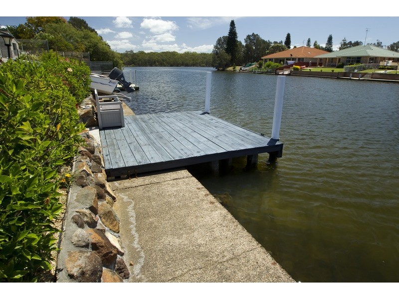 5 Elouera Crescent, Forster NSW 2428