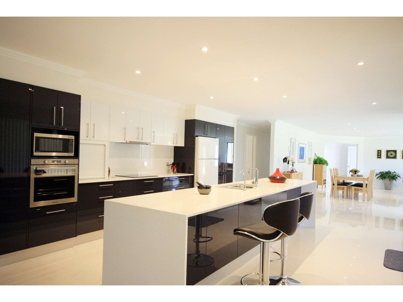 32 Pioneer Drive, Forster NSW 2428