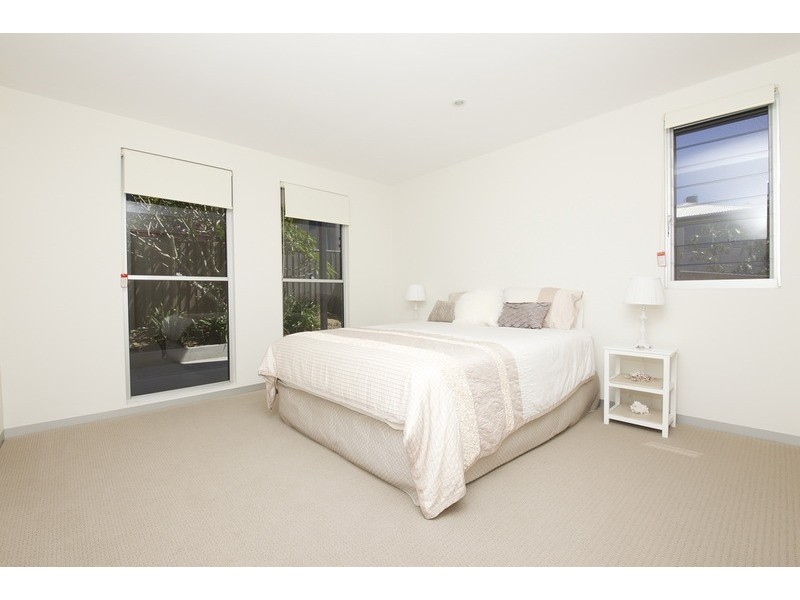 9 Main Street, Hallidays Point NSW 2430