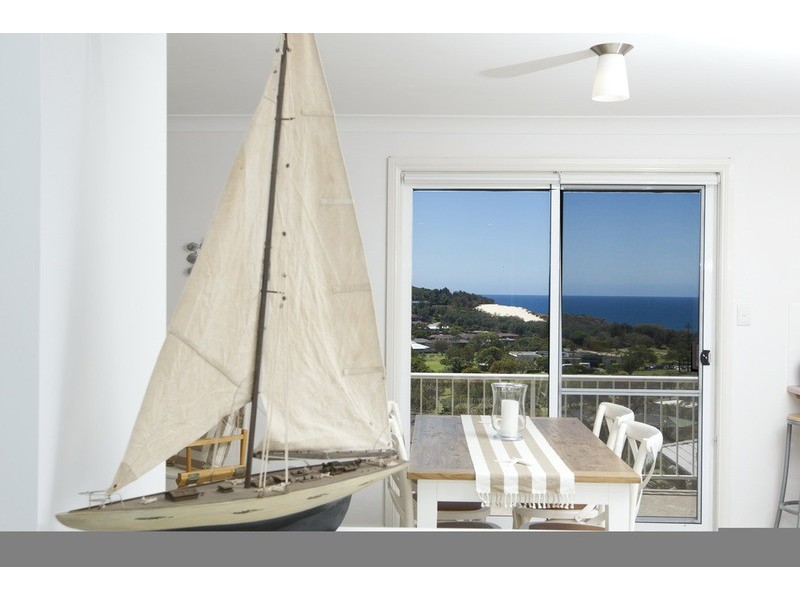 11 Churchill Road, Forster NSW 2428