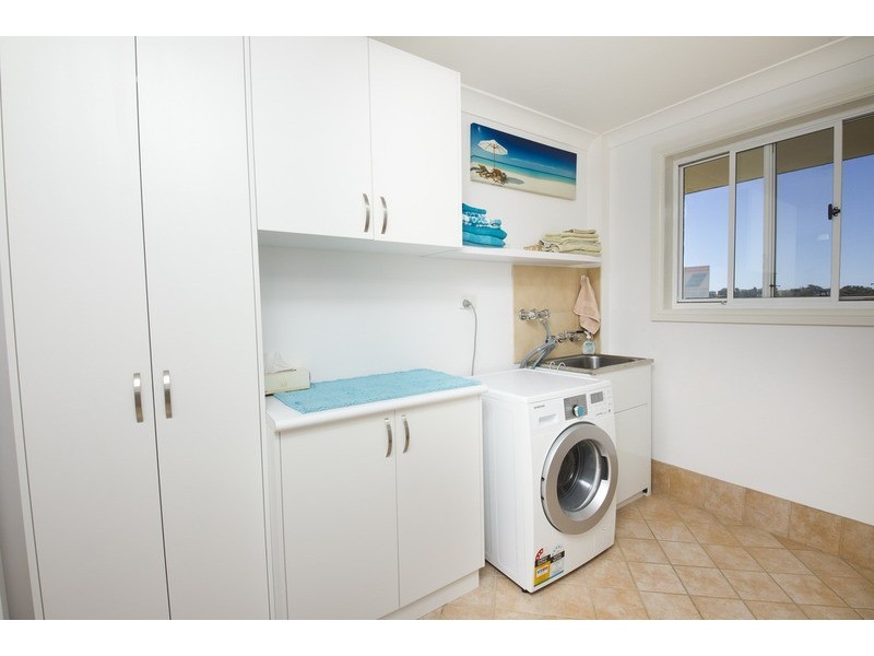 11 Churchill Road, Forster NSW 2428