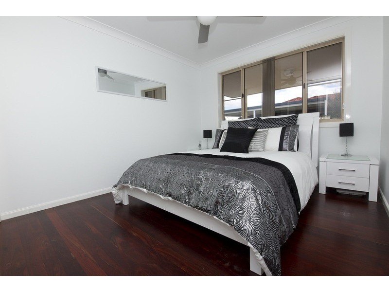 6 Arlington Place, Forster NSW 2428