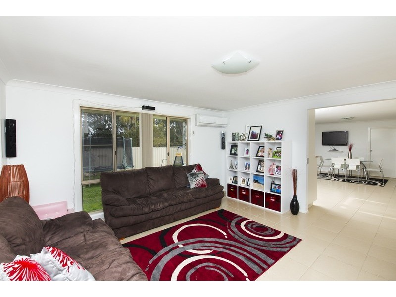 6 Arlington Place, Forster NSW 2428