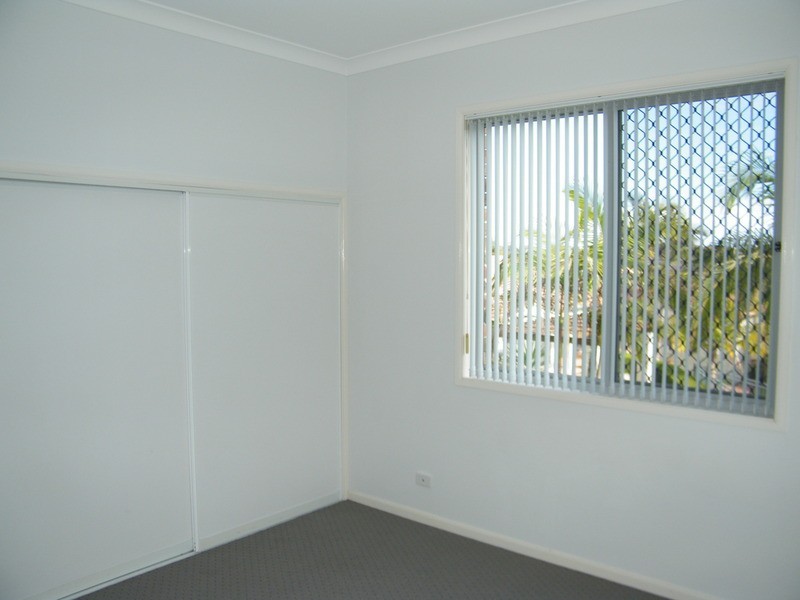 8 Zamia Place, Forster NSW 2428