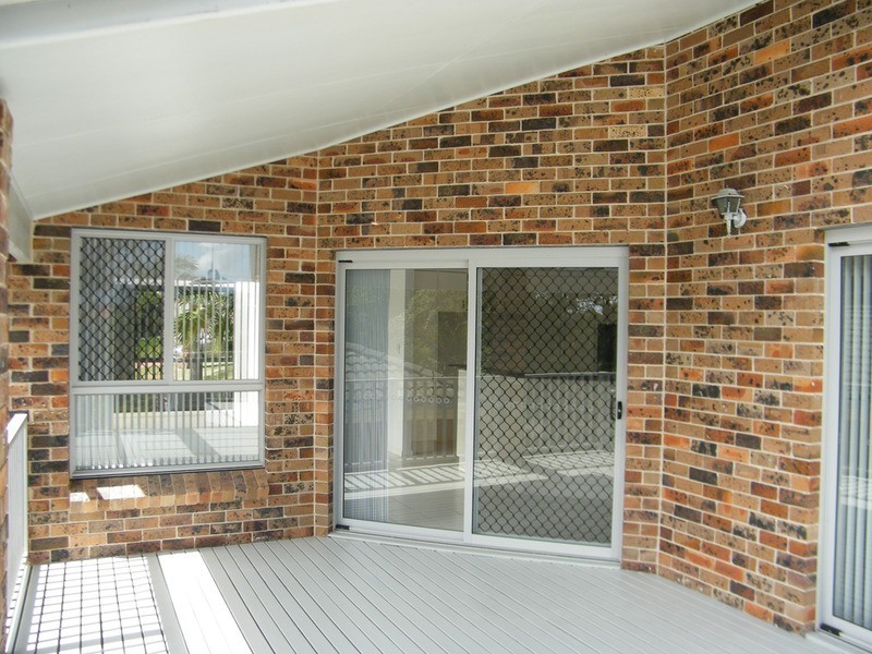 8 Zamia Place, Forster NSW 2428