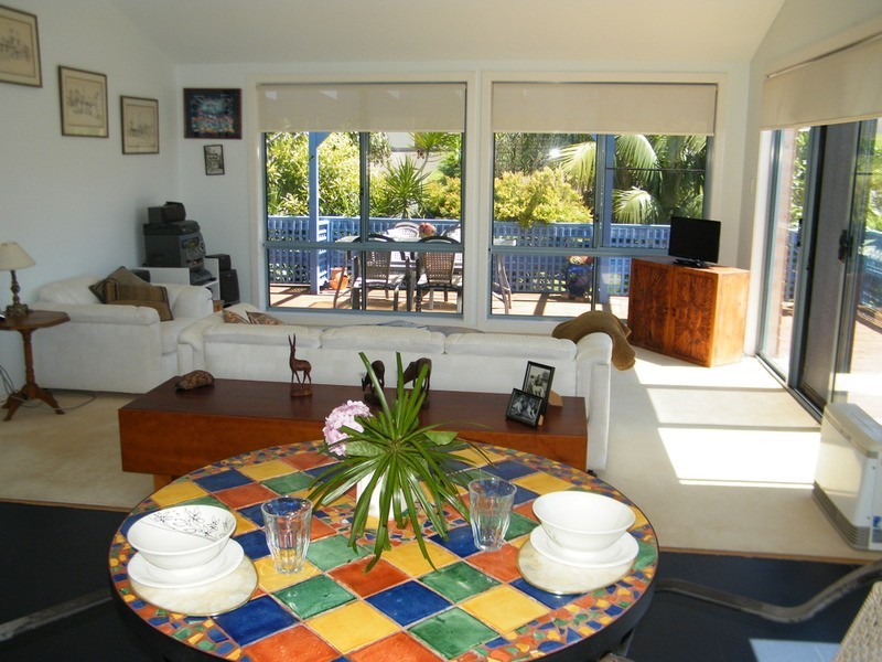 23 Lakeview Crescent, Forster NSW 2428