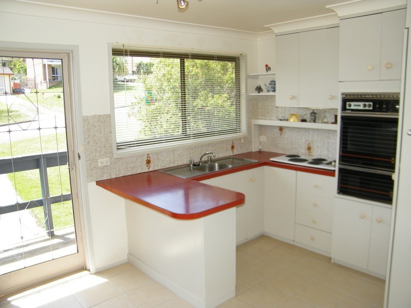27 Divide Street, Forster NSW 2428