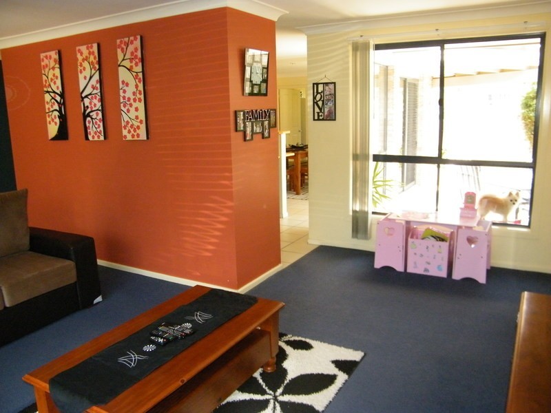 19 Bennett Place, Forster NSW 2428