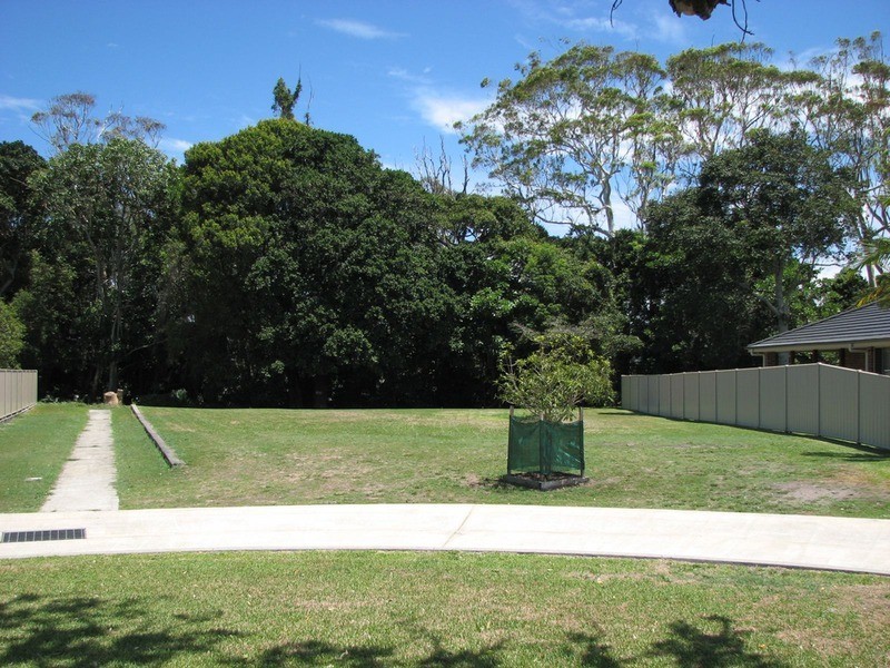 23 Fig Tree Court, Forster NSW 2428
