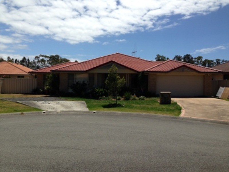 9 Nakara  Court, Forster NSW 2428