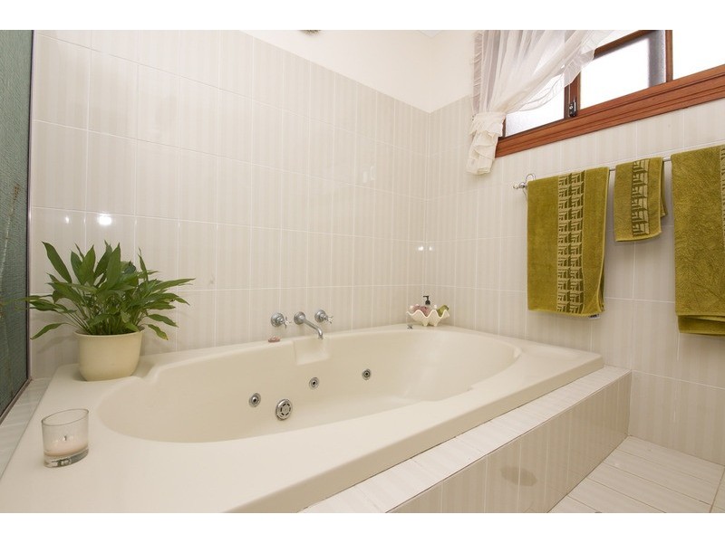 18 Underwood Road, Forster NSW 2428