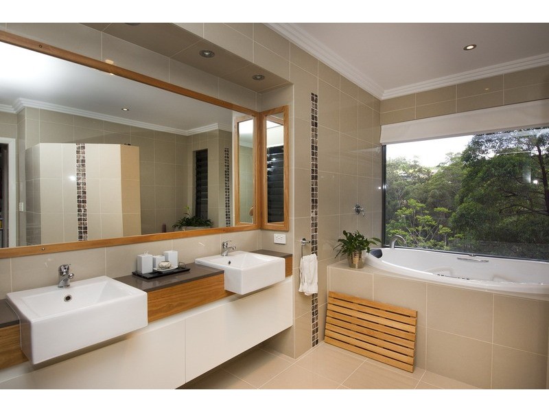 25 The Knoll, Hallidays Point NSW 2430