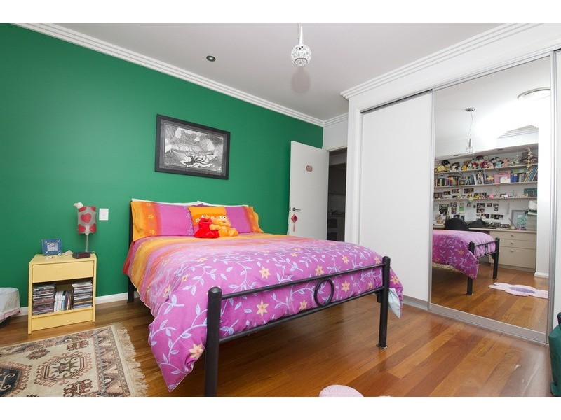 25 The Knoll, Hallidays Point NSW 2430