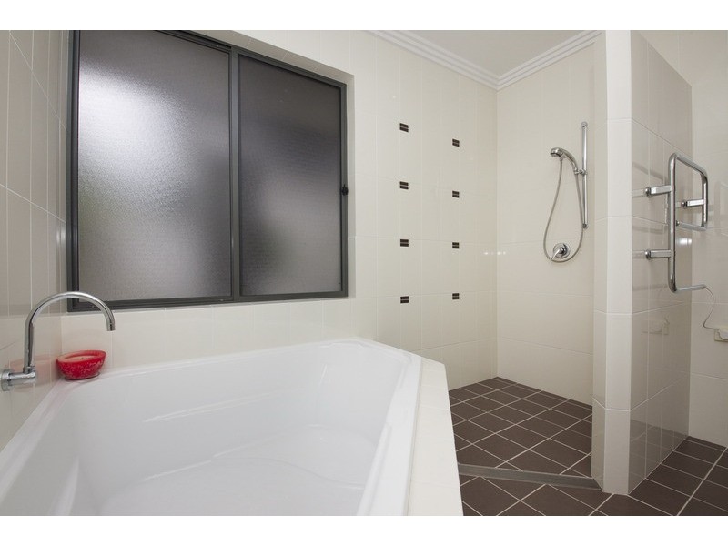 25 The Knoll, Hallidays Point NSW 2430