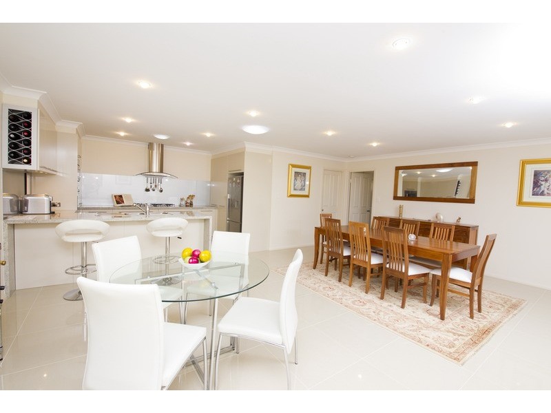 1 Nakara Court, Forster NSW 2428