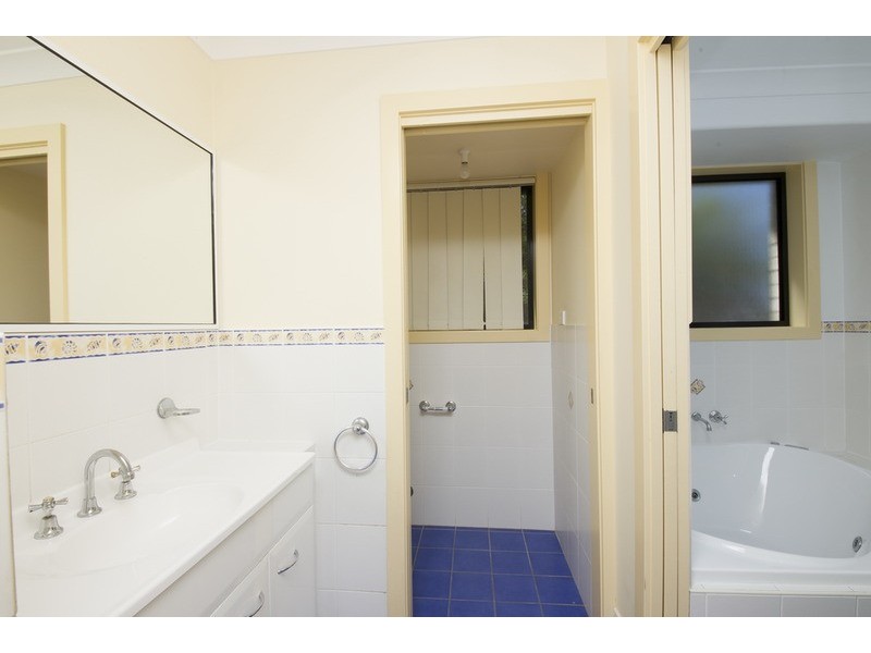 7 Meers Drive, Hallidays Point NSW 2430