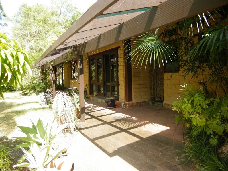 20 Kiwarrak Drive, Rainbow Flat NSW 2430