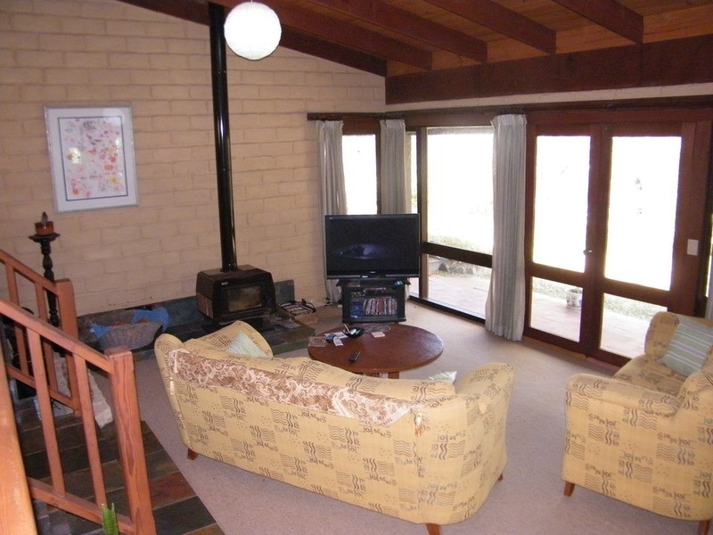 20 Kiwarrak Drive, Rainbow Flat NSW 2430