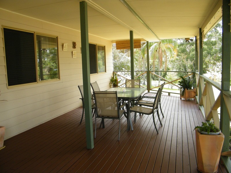 94 Green Point Drive, Green Point NSW 2428