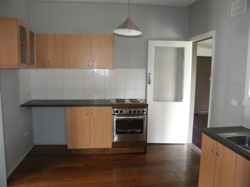 2 Peel Street, Tuncurry NSW 2428