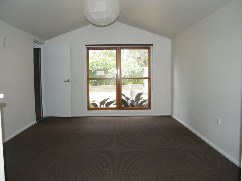 2 Peel Street, Tuncurry NSW 2428