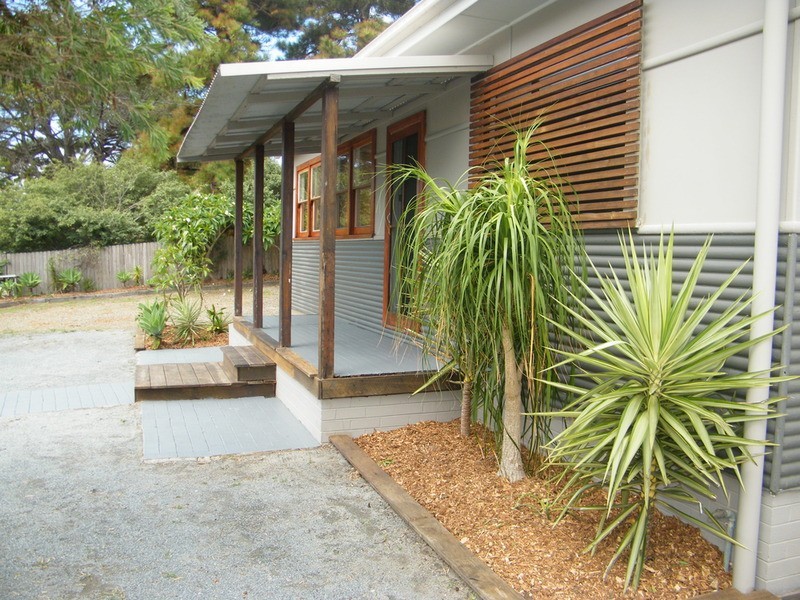 2 Peel Street, Tuncurry NSW 2428
