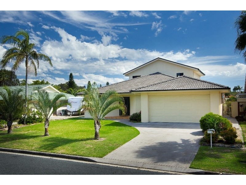 3 Elouera Crescent, Forster NSW 2428