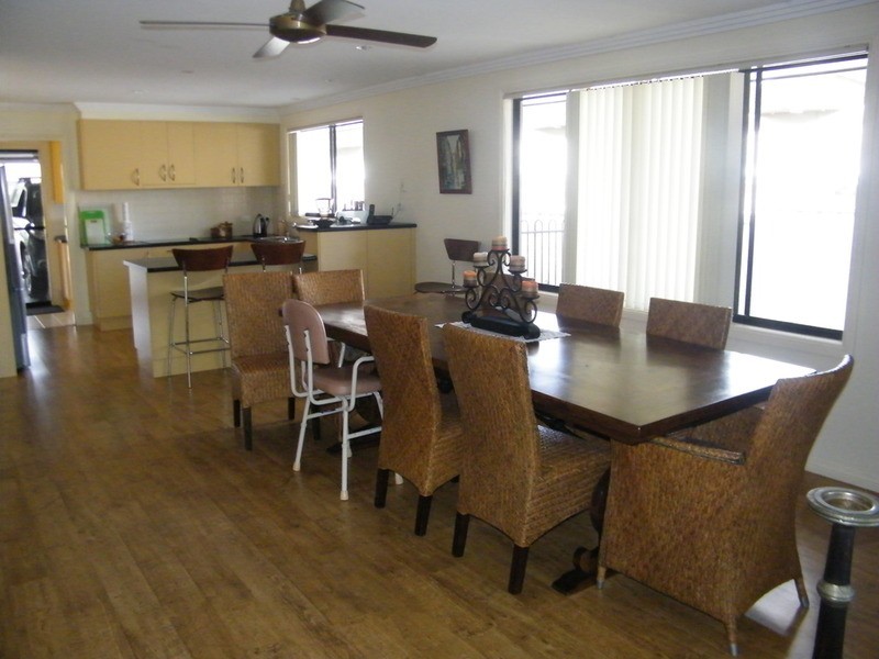 4 Meers Drive, Black Head NSW 2430