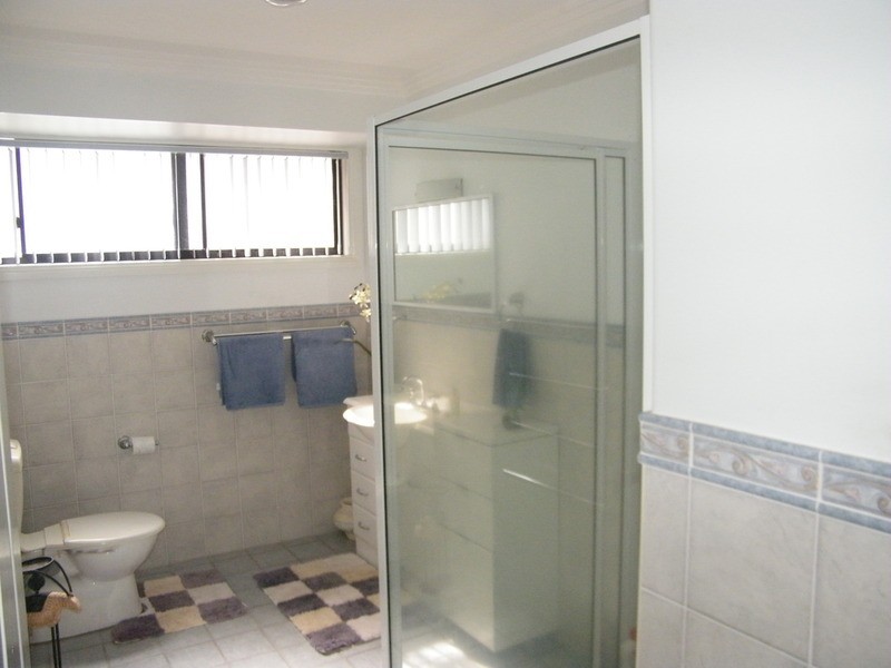 4 Meers Drive, Black Head NSW 2430