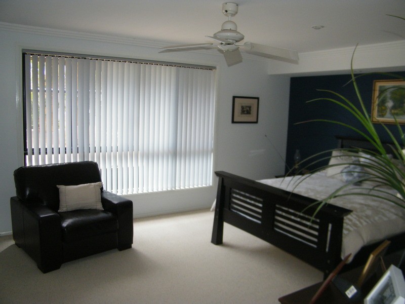 4 Meers Drive, Black Head NSW 2430