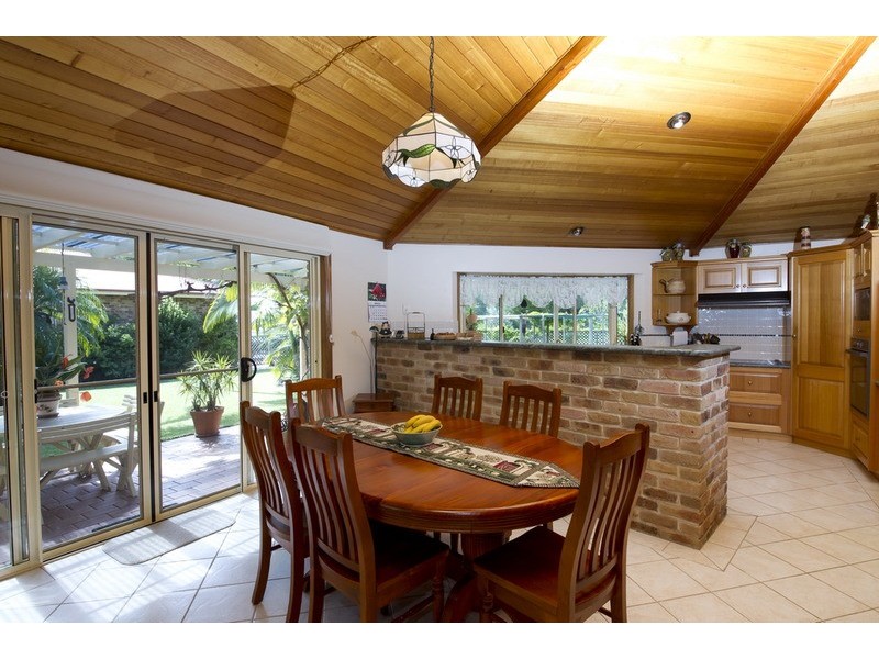 4 Gunsynd Close, Tuncurry NSW 2428