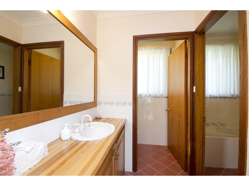 4 Gunsynd Close, Tuncurry NSW 2428