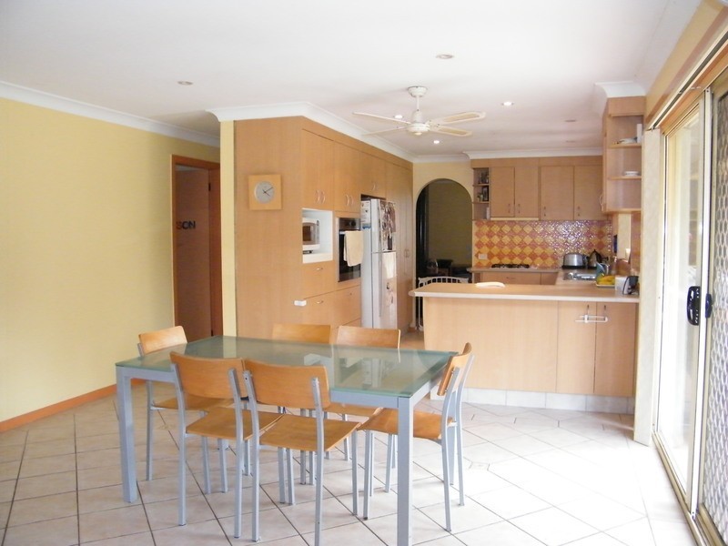 15 Kentia Drive, Forster NSW 2428