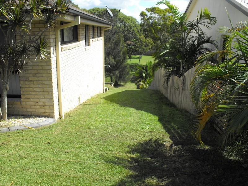 7 Carribean Avenue, Forster NSW 2428