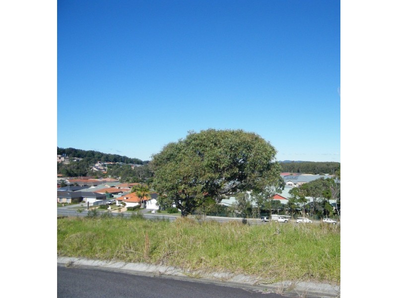 11 Narran Close, Forster NSW 2428