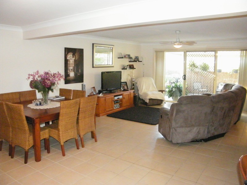 1 Leguna Crescent, Forster NSW 2428