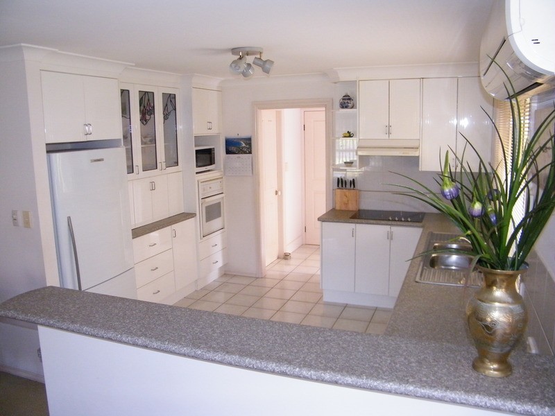 1/5 Woodward  Place, Tuncurry NSW 2428