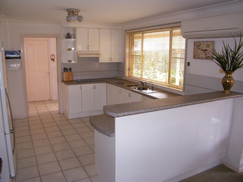 1/5 Woodward  Place, Tuncurry NSW 2428