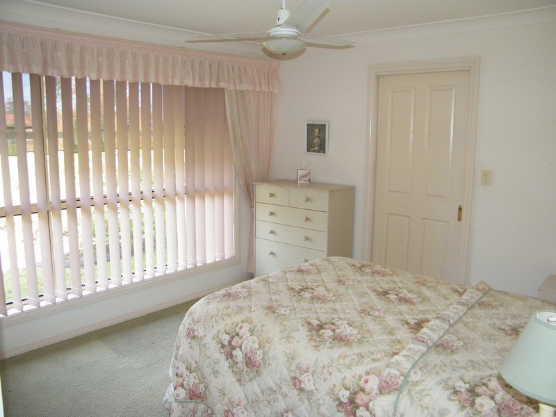 1/5 Woodward  Place, Tuncurry NSW 2428