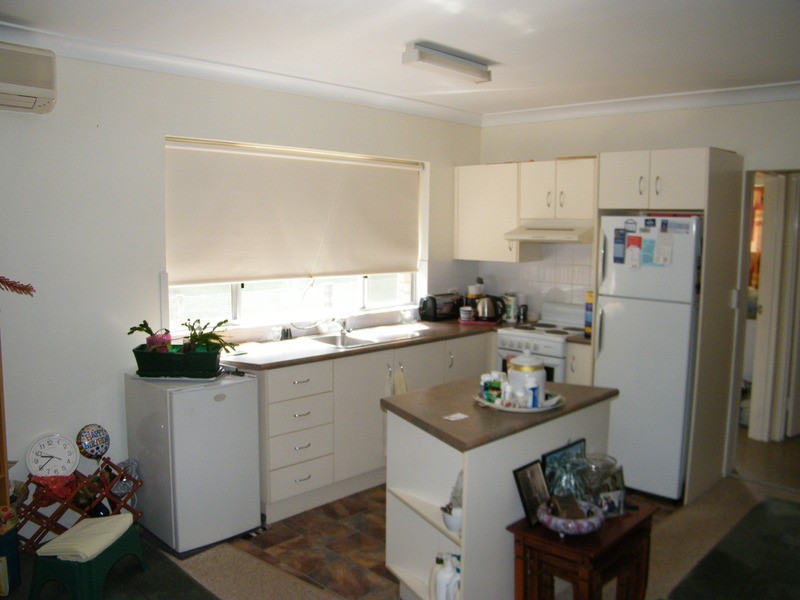 2/11 Lincoln Street, Forster NSW 2428