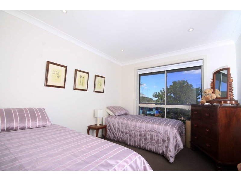 78 Lakeview Crescent, Forster NSW 2428