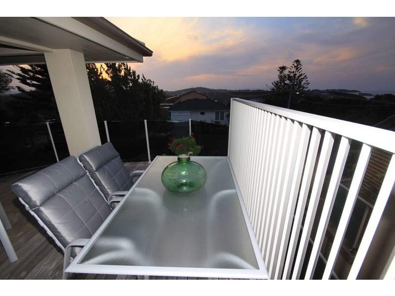78 Lakeview Crescent, Forster NSW 2428