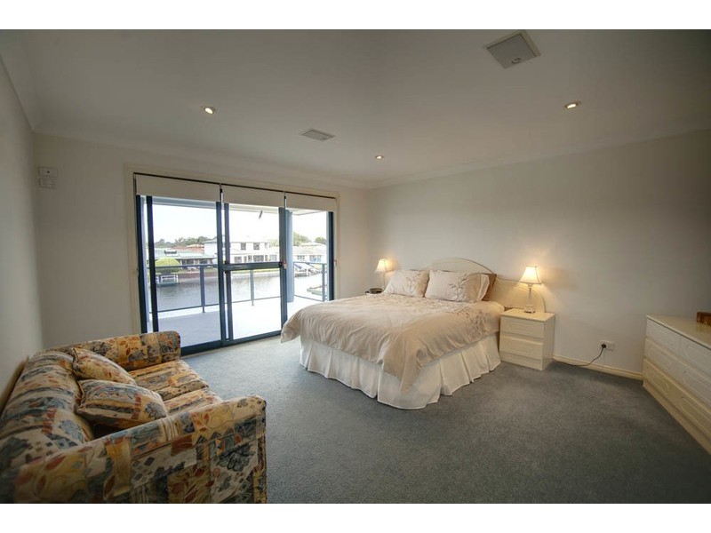 43 Kenrose Street, Forster NSW 2428