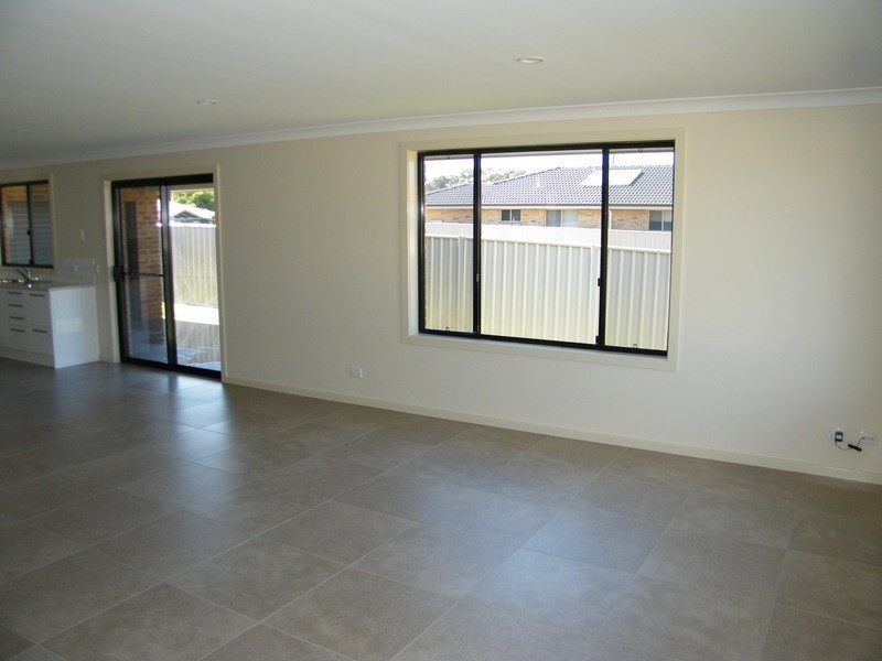 10 Chapmans Road, Tuncurry NSW 2428