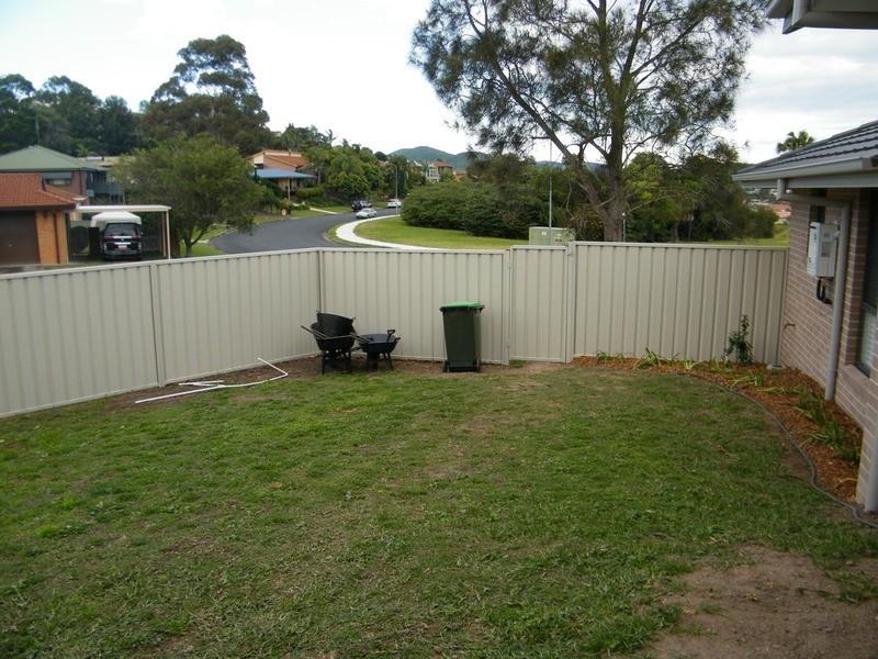 1 Belton Way, Forster NSW 2428