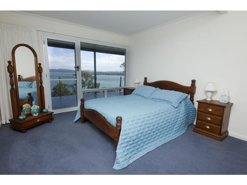47 Green Point Drive, Green Point NSW 2428