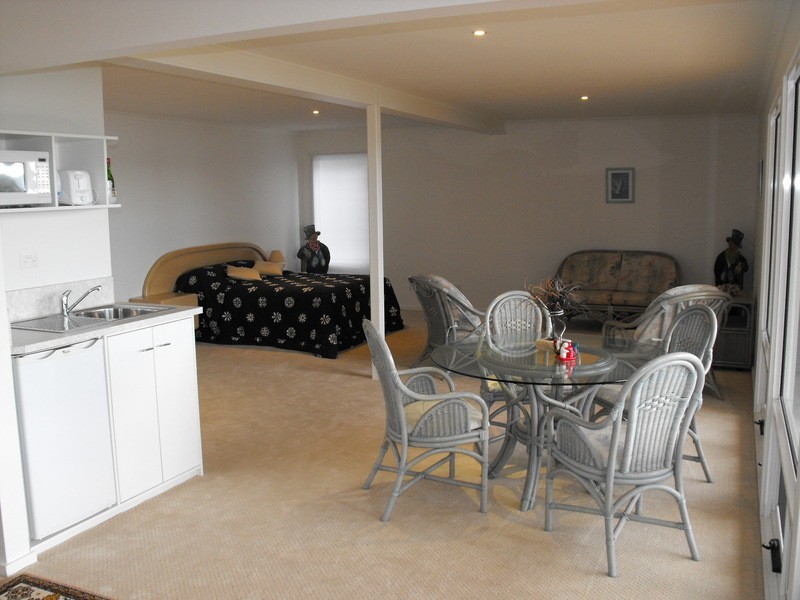 47 Green Point Drive, Green Point NSW 2428