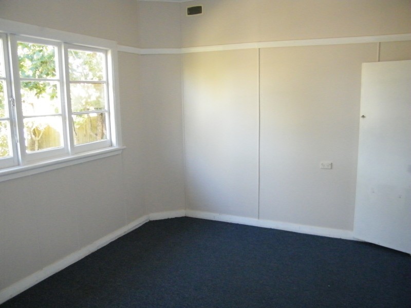 80 The Lakes Way, Forster NSW 2428